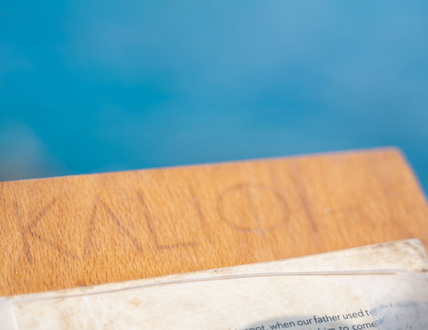 Seaside Flavors and Scenic Views: Commercial Photography for ‘KALIΦI’